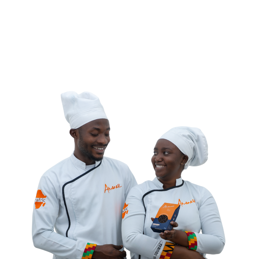 Zwei Chocolaiers halten eine Packung von den Amanase Kakao Nicbs in der Hand