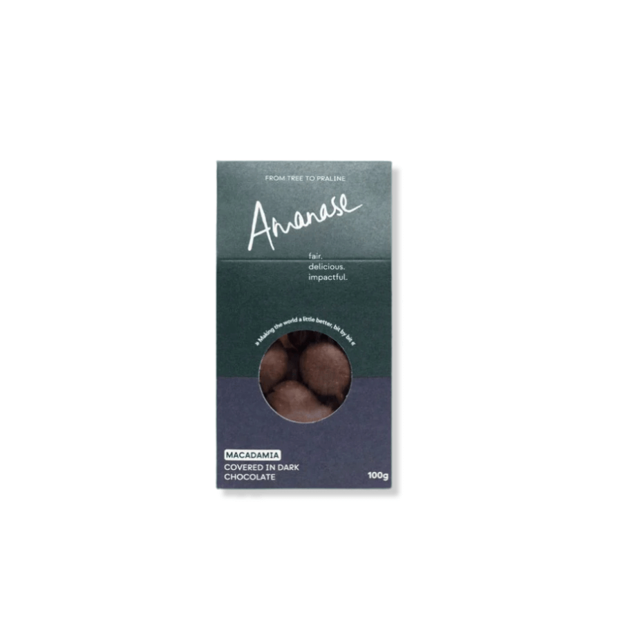 Macadamia in dunkler Schokolade von Amanase – frontale Ansicht