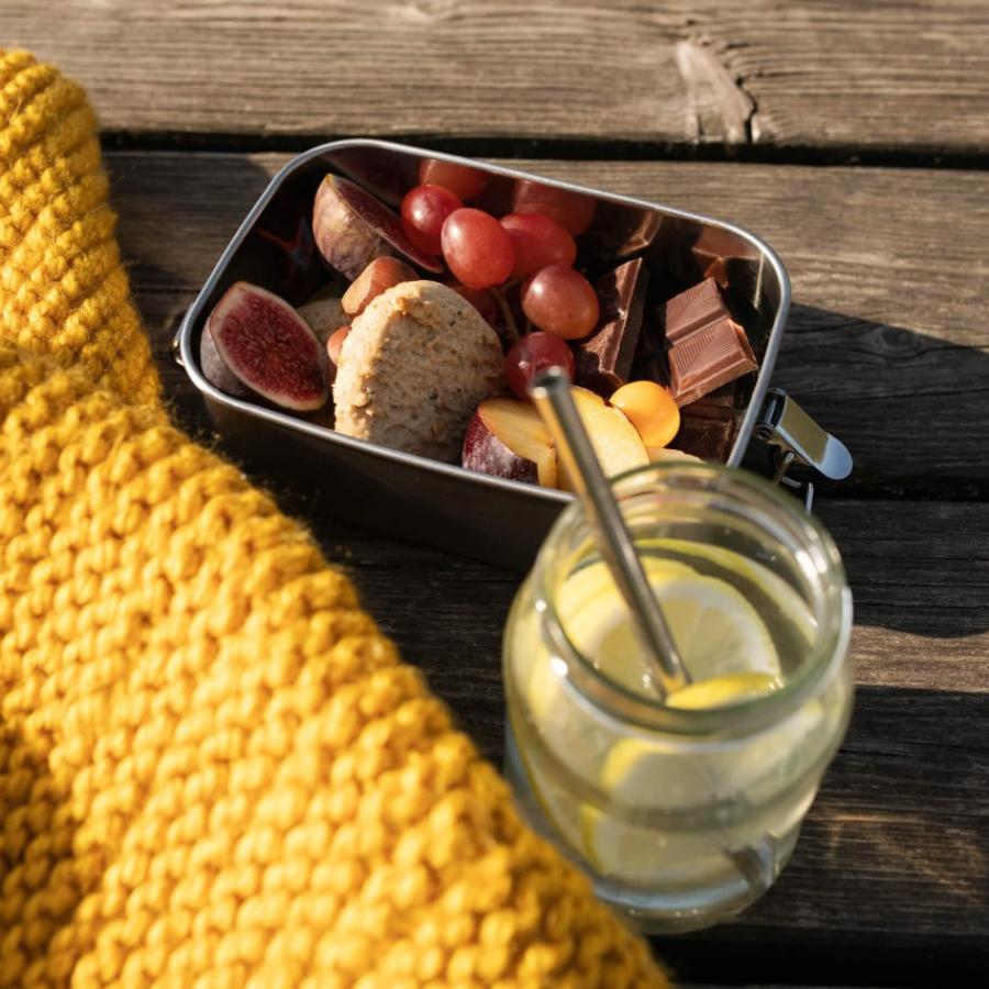 ECO Brotbox Yogi Box+ mit Feigen, Trauben und Schokolade