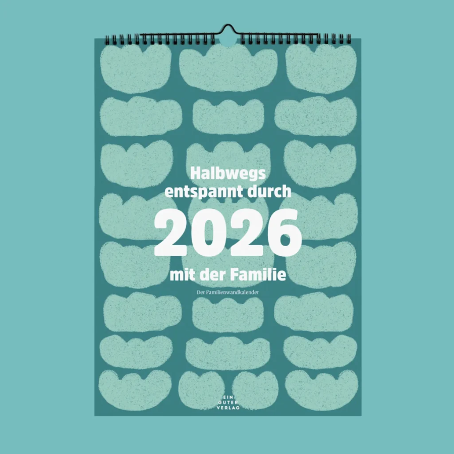 Familienkalender »Halbwegs entspannt durch 2026 mit der Familie« von Ein guter Plan – farbiger Hintergrund