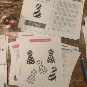 Documents and game pieces for Krimidinner, including character roles and instructions for a mystery dinner party.