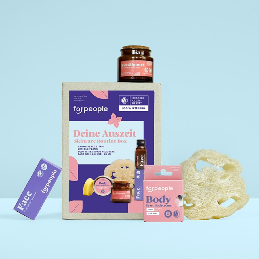 Geschenk Set – Deine Auszeit von forpeople, blauer Hintergrund