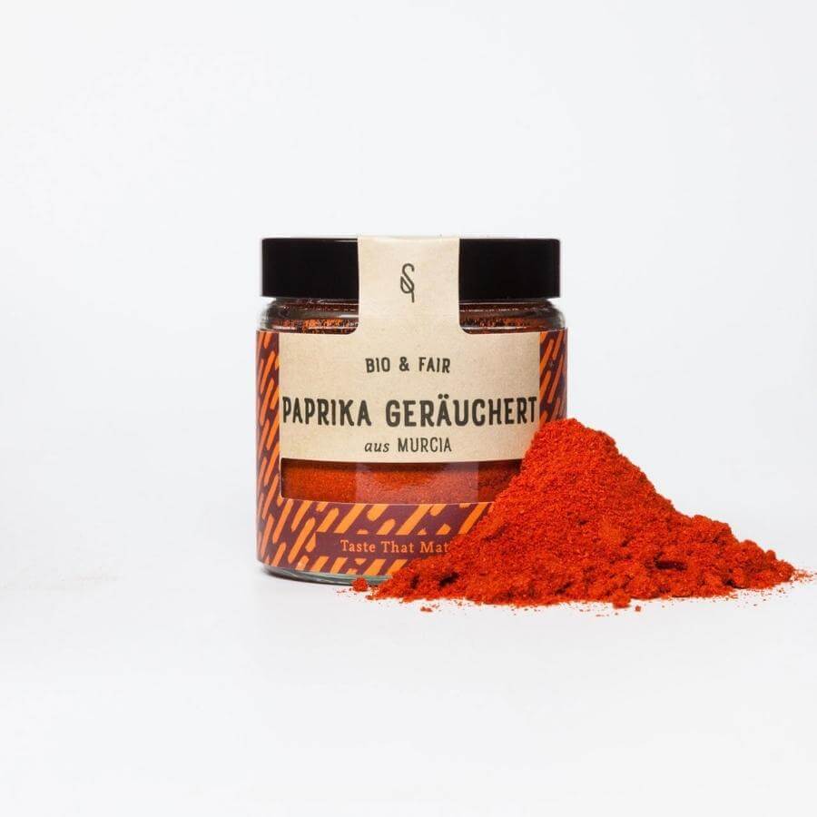 Soulspice Paprika geräuchert mit kleinem Häufchen davor