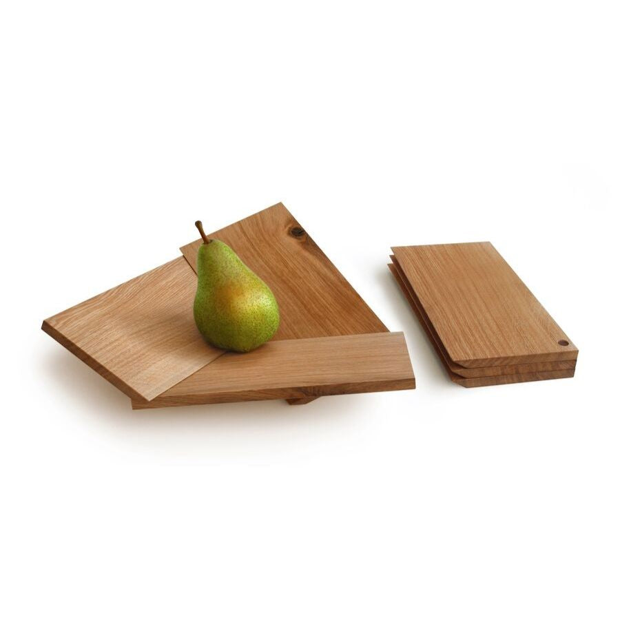 Schale zusammengebaut mit Obst und Brettern