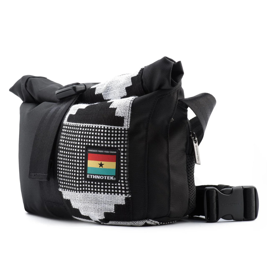 Moderne Bauchtasche Cyclo Travel Sling von Ethnotek – Kente von vorne