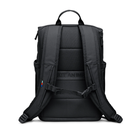 Serene Pack von Got Bag Black von hinten