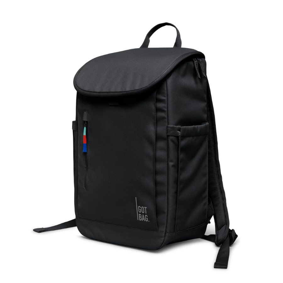Serene Pack von Got Bag Black seitlich