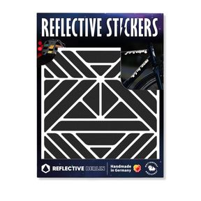 Reflexierende Sticker & Formen – Größe M. Motiv Delta Black Verpackung