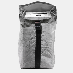 Rolltop Biq von airpaq – grau von vorne, geöffnet