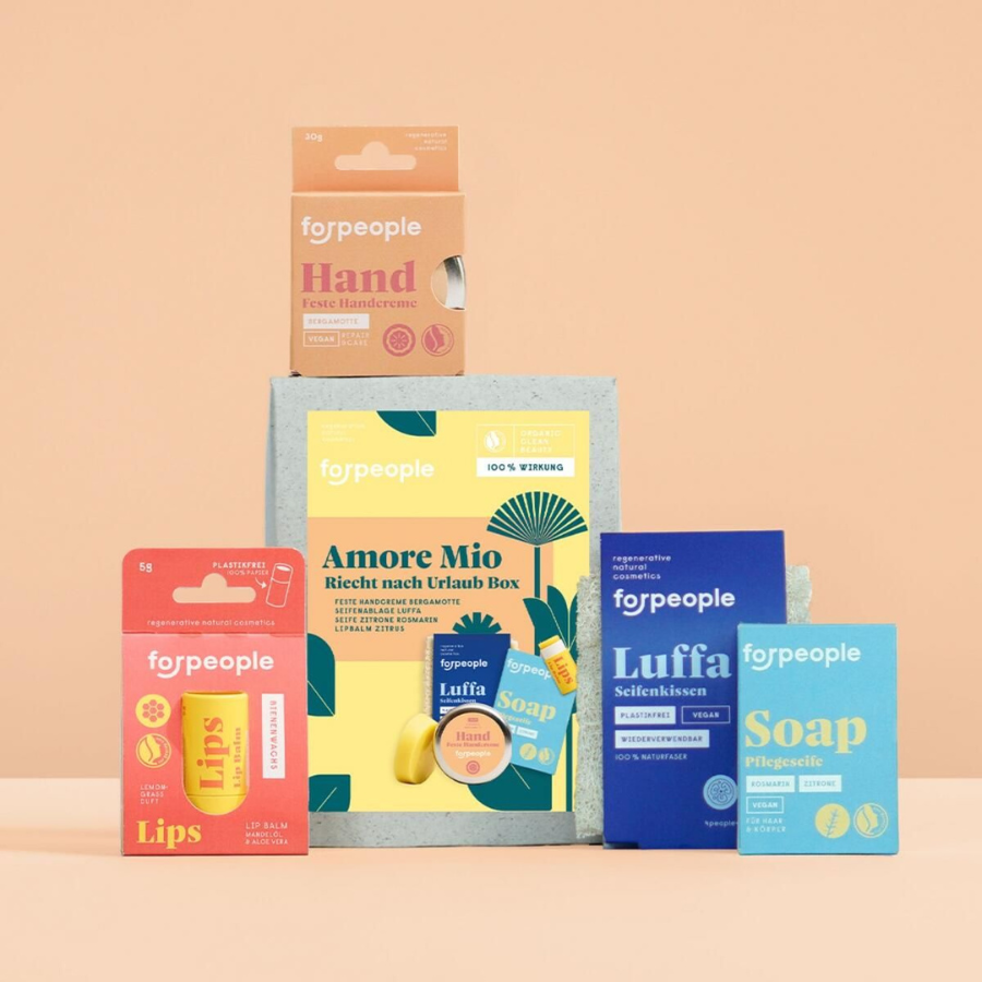 Geschenk Set - Selfcare Box von forpeople, orangener Hintergrund
