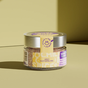 Gewürzmischung – Spicy Kartoffel Mix von SOCHILI, gelber Hintergrund