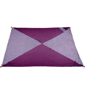 Ticket to the Moon – Reise Decke (Travel Blanket) in der Farbe Plum-Lavender