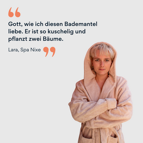Bild von Lara mit kushel Bademantel