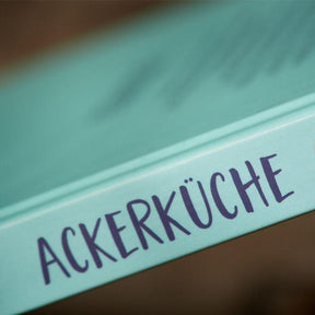 Buchrücken des Kochbuchs AckerKüche von Ackerdemia