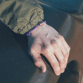Bracenet Armband Bering Sea mit rosé Verschluss an Handgelenk