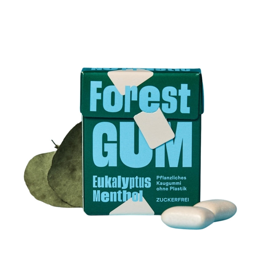 Forest Gum Eukalyptus Menthol Verpackung mit zwei einzelnen Kaugummis und Mentholblättern