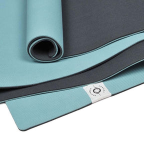 Mehrere blaue Oceanmats