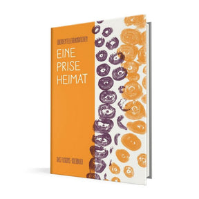 Cover des Kochbuchs "Eine Prise Heimat" von Über den Tellerrand von vorne. 