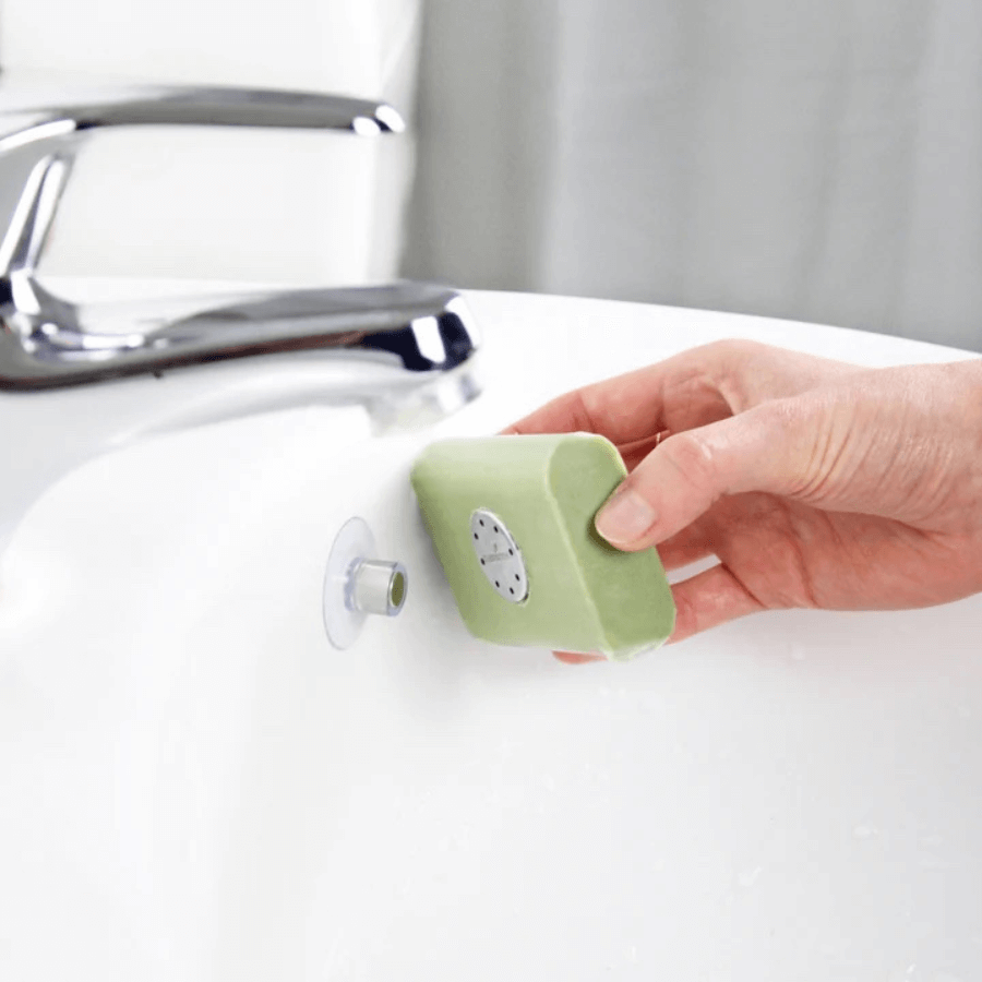 Magnethalter für feste Seifen mit Saugnapf am Waschbecken